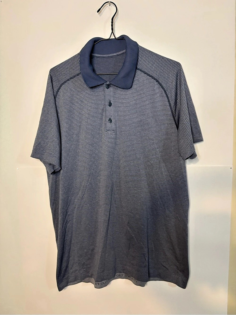 lululemon Metal Vent Tech Polo Striped Polo Shirt in Blue & gray Size Large
